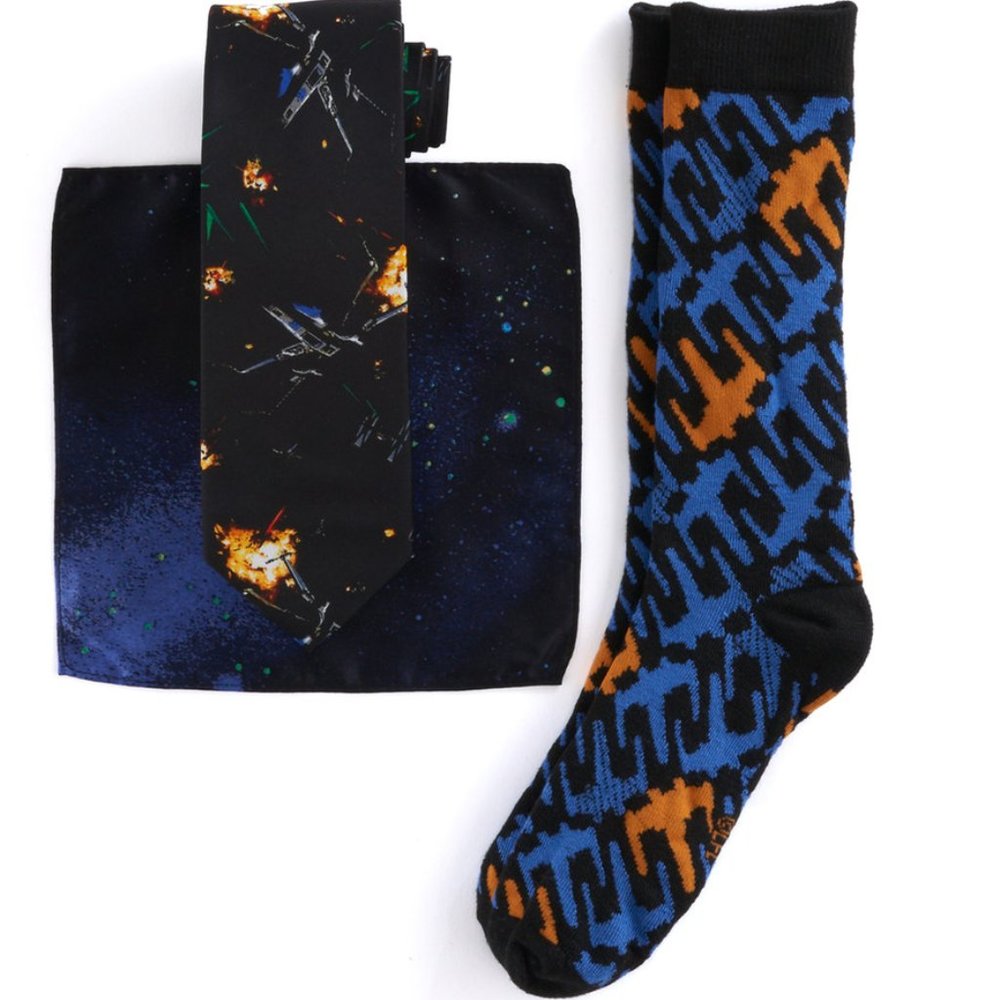 New! Star Wars X-Wing Battle Socks Necktie Handkerchief 4-Piece Set